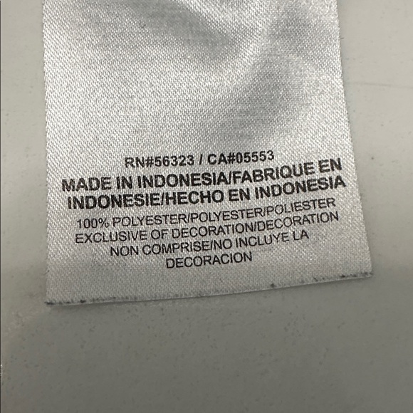 Nike Men's very Dark Gray/Black Polo with Red Cincinnati Reds and Nike logos. - Picture 8 of 10